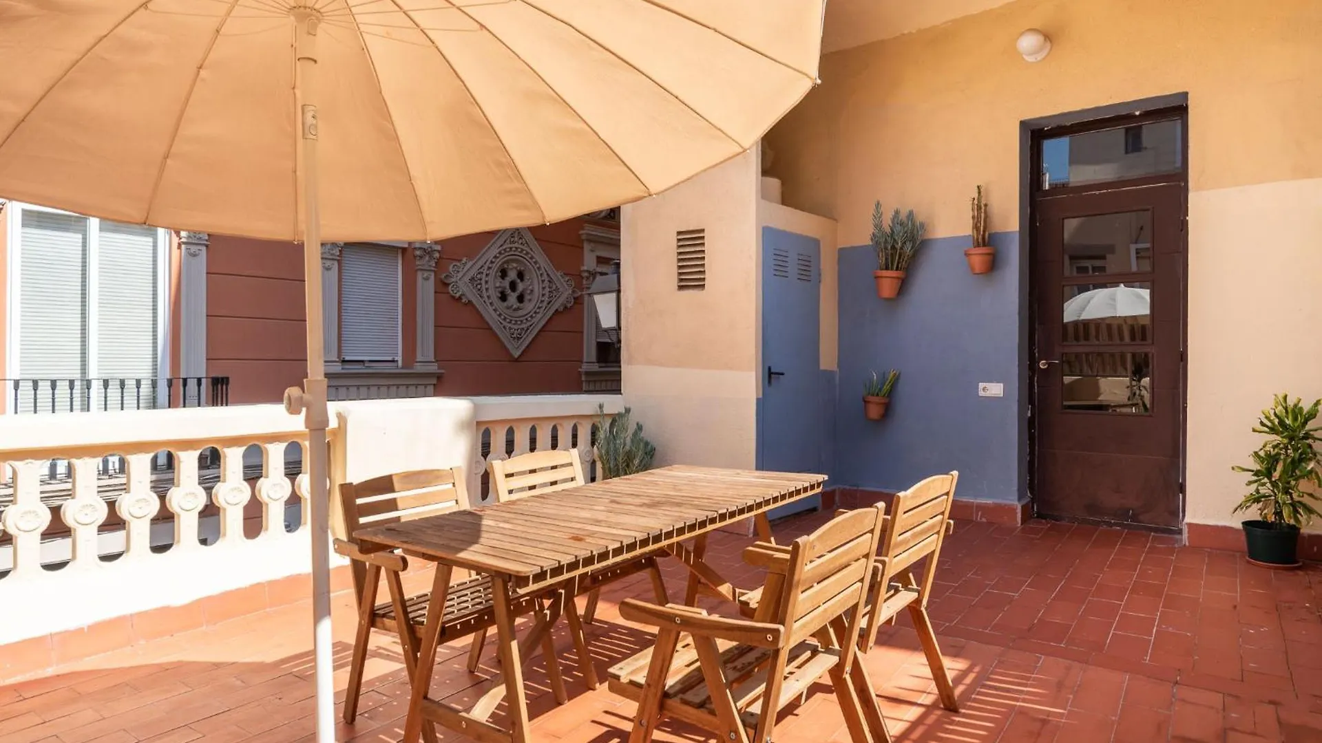 바르셀로나 Light, Cozy Terrace And Local Life In Gracia 아파트 스페인