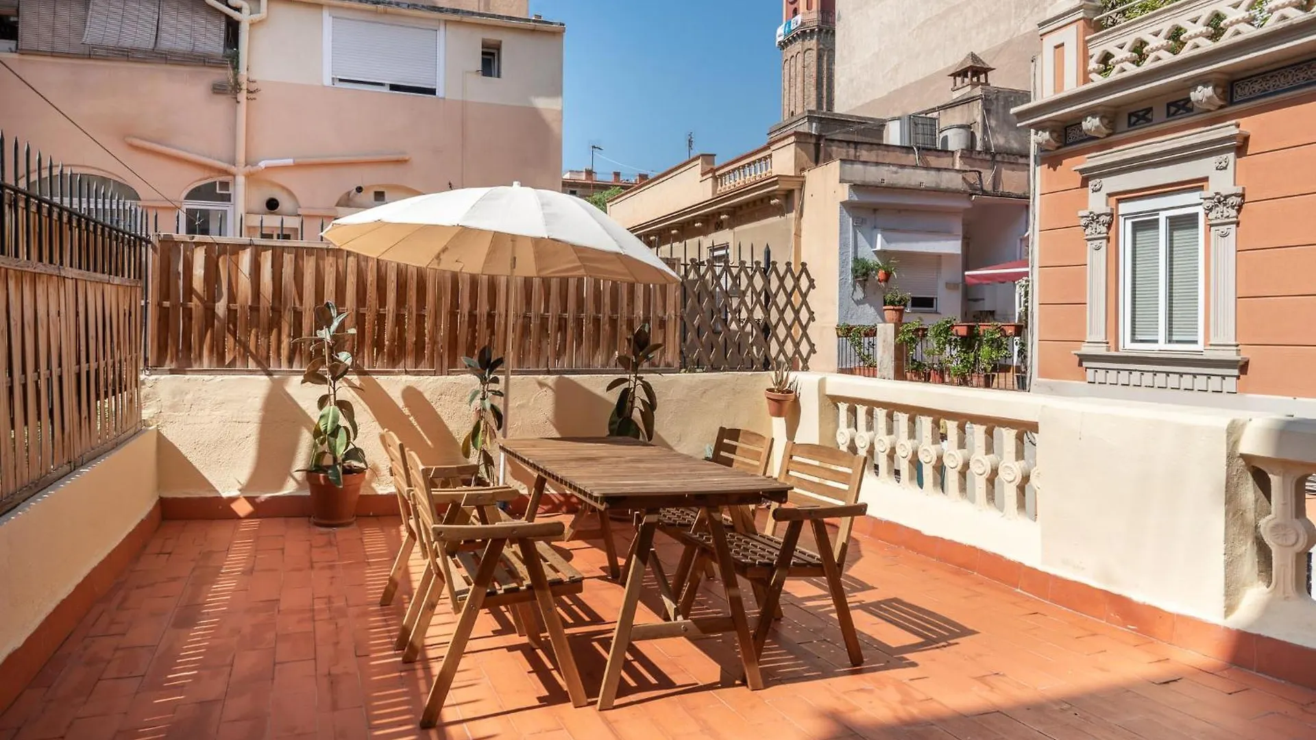 바르셀로나 Light, Cozy Terrace And Local Life In Gracia 아파트